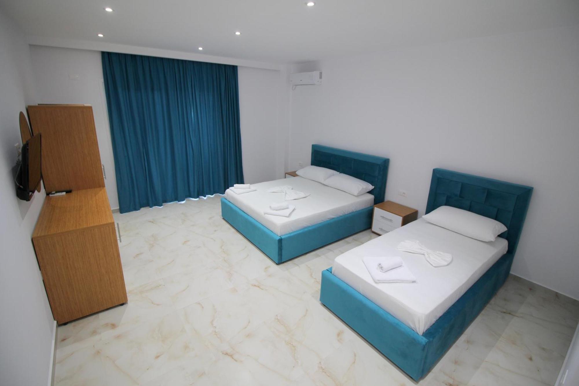 Moonshine Hotel كساميل المظهر الخارجي الصورة
